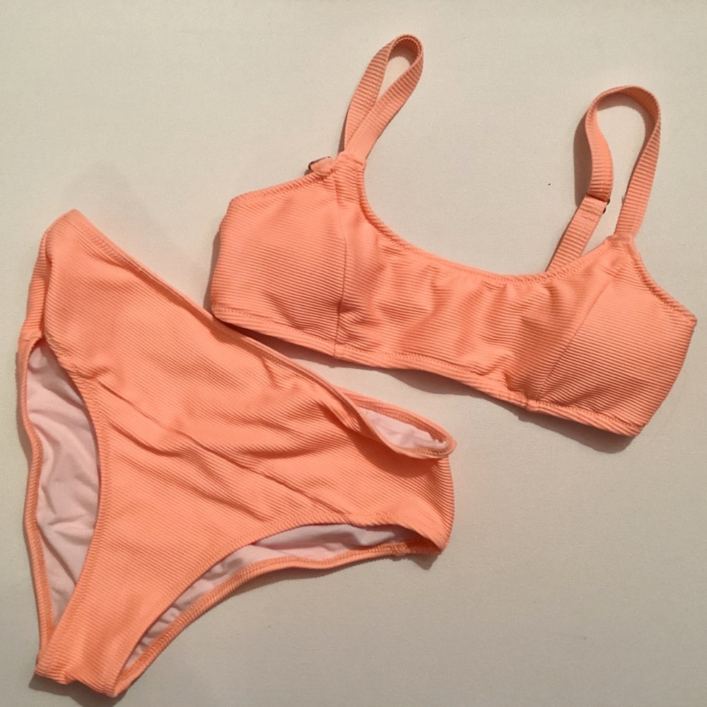 Target Size S Peach Bikini Set